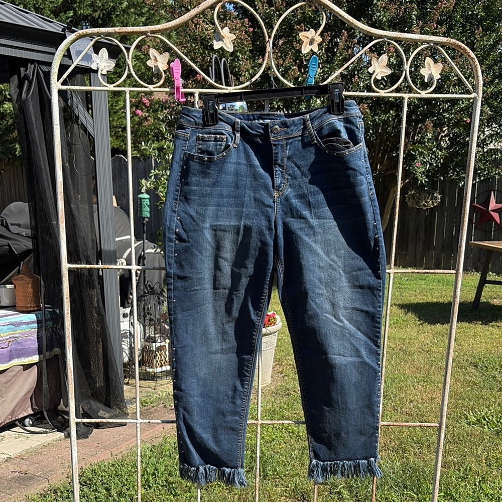Stylish Dark Blue Cropped Women's Jeans
